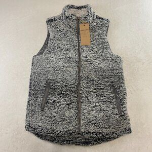NWT Thread and Supply Gray Sherpa Fleece Soft Cozy Vest